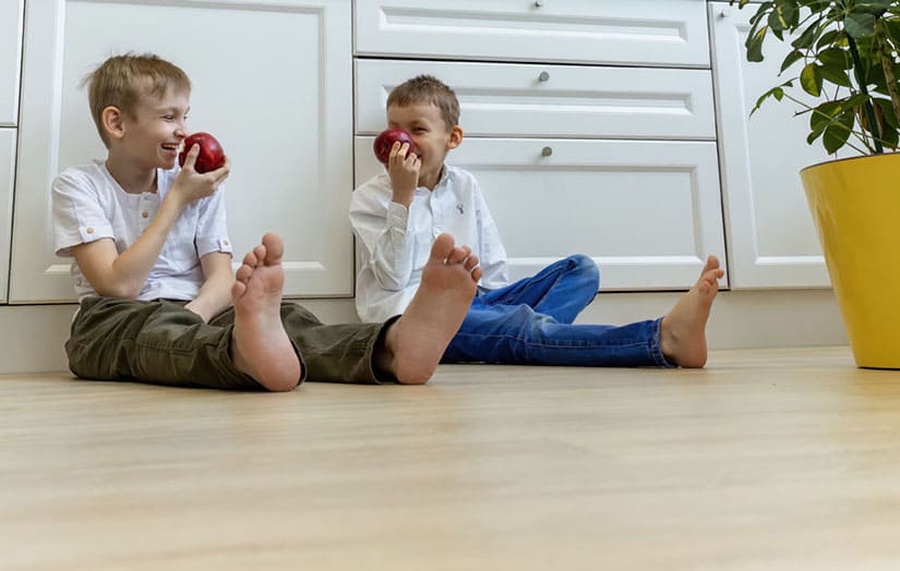 Теплая ли поверхность у SPC ламината Теплая ли поверхность у SPC ламината